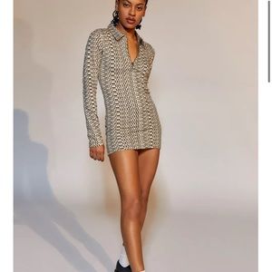 Urban Outfitters zip-front long-sleeve mini, size Medium